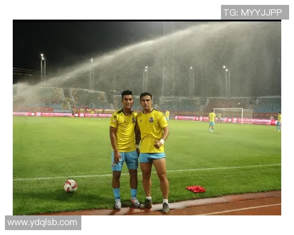 足球球星跨界音乐才华揭秘：从绿茵场到舞台的旋律与热情